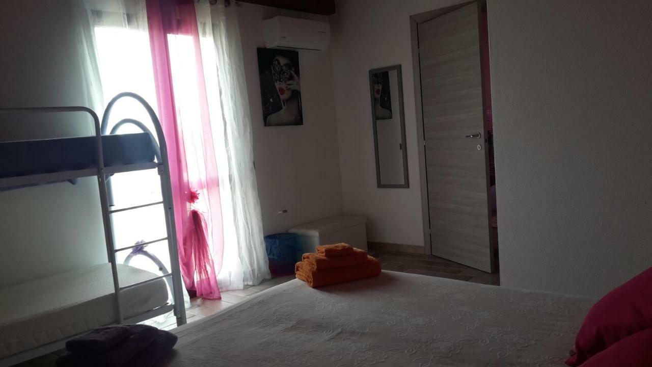 فيلا Baratili San Pietroفي Agriturismo Sa Pramma المظهر الخارجي الصورة
